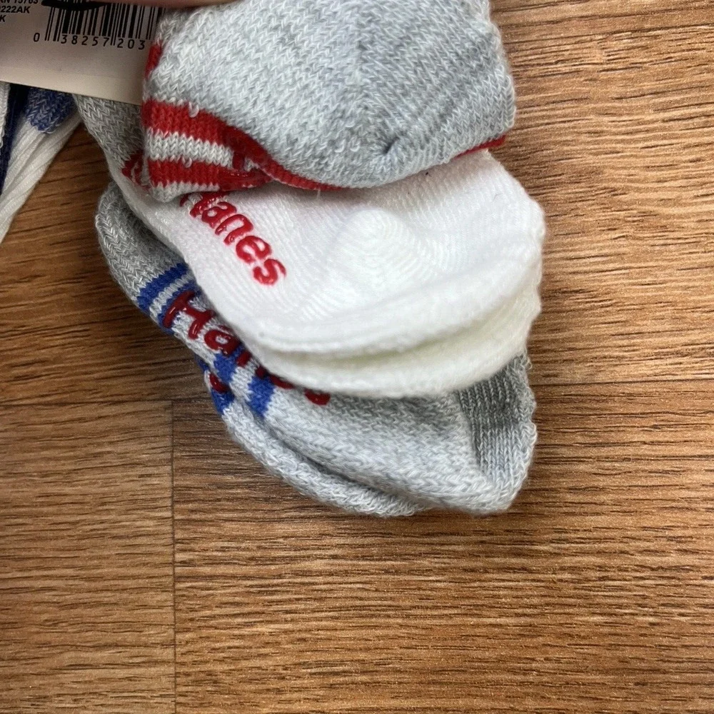 Hanes 6 Pack Infant Boys Ankle Socks Size 6-12 Months Non-Skid‎ NEW